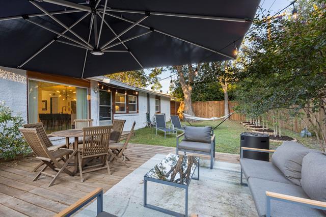 Building Photo - 3622 High Vista Dr