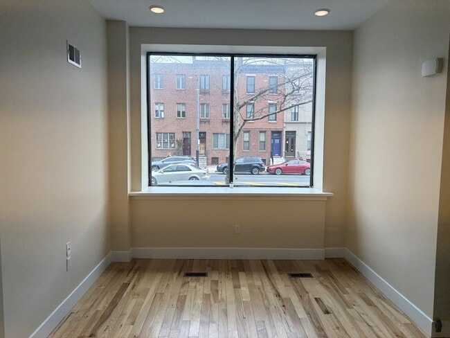 Building Photo - 1624 S Broad St