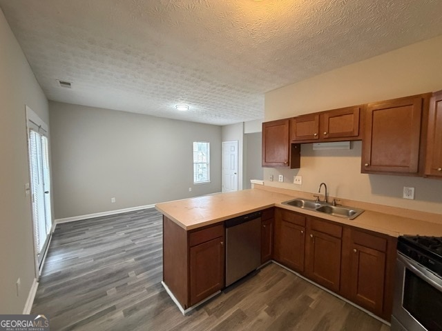 Building Photo - 5590 Hampton Ct