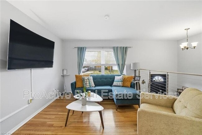 Building Photo - 4 Tillerson Dr