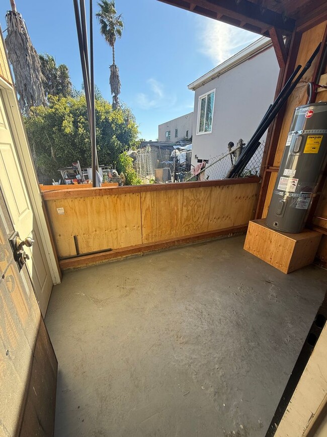 Building Photo - Affordable House in San Diego