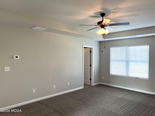 Building Photo - 147 Goodall Woods Dr