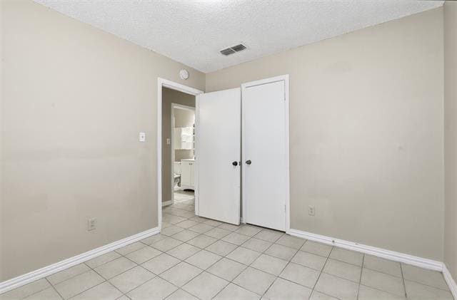 Building Photo - 216 Suttonwood Dr