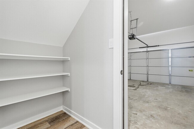 Building Photo - 417 Stonework Sage Ln