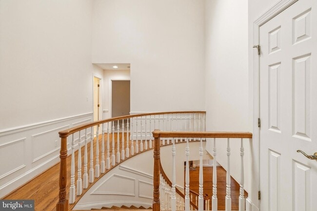 Building Photo - 2527 Hunter Mill Rd