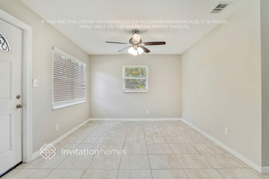Building Photo - 7115 Peyton Pl