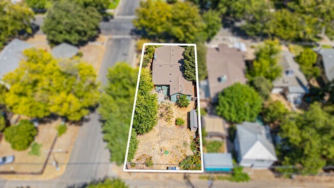 Building Photo - 229 Orange Ave
