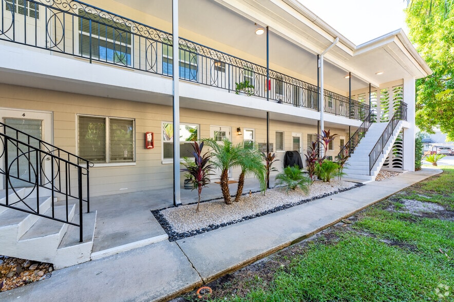 Primary Photo - The Corvette Apartments