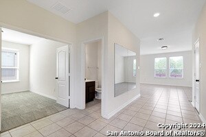 Building Photo - 2407 Sunset Bend