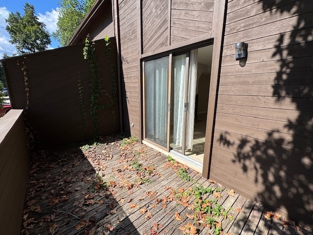 Building Photo - 432 Shawnee Dr