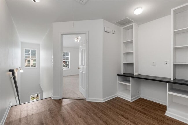 Building Photo - 1776 Willow Branch Ln