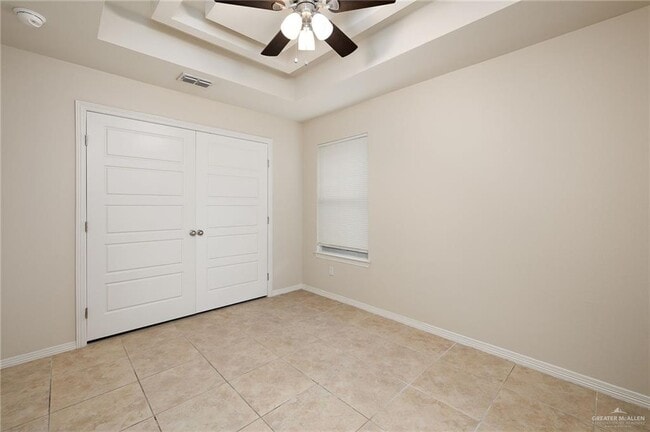 Building Photo - 11 Taxco Ct