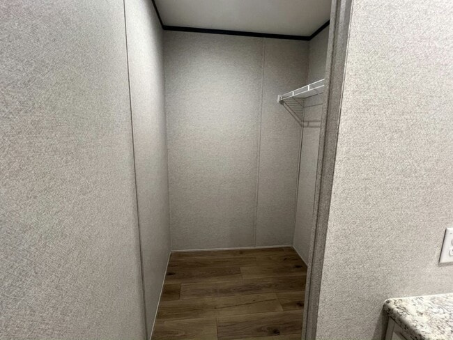 Building Photo - 17 Park Pl