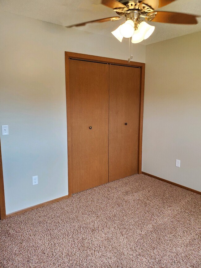 Bedroom 1 Closet - 1500 32nd Ave SW