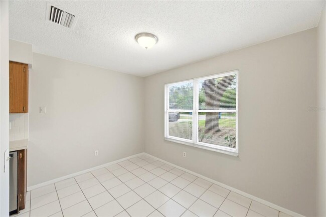 Building Photo - 8124 Omaha Cir