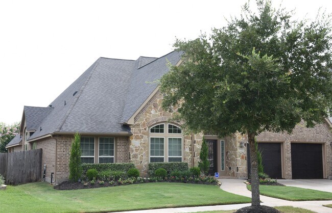 Building Photo - 5922 Solara Ledge Ln