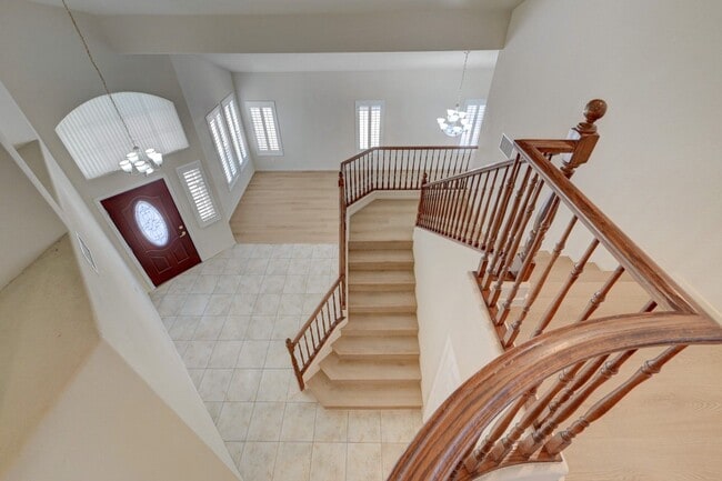 Building Photo - STUNNING 4 Bedroom, 2 Story Home featuring...