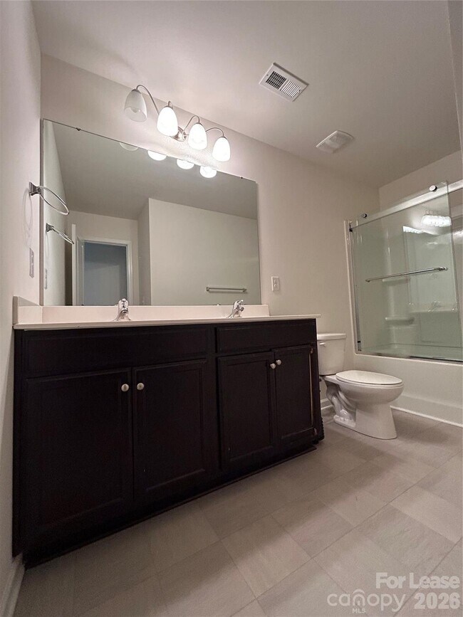 Building Photo - 2431 Tallet Trace