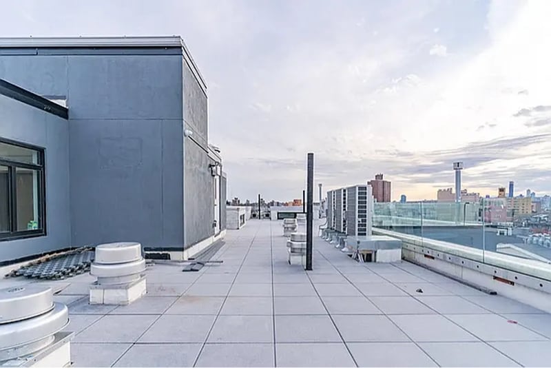 Building Photo - 594 Bushwick Ave