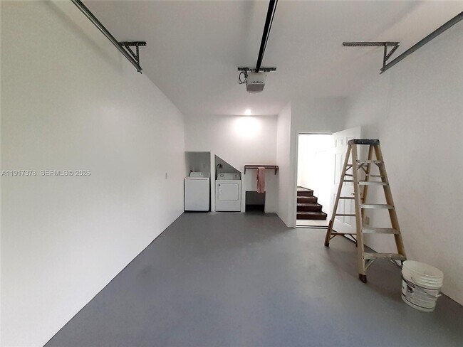 Building Photo - 13755 SW 20th St