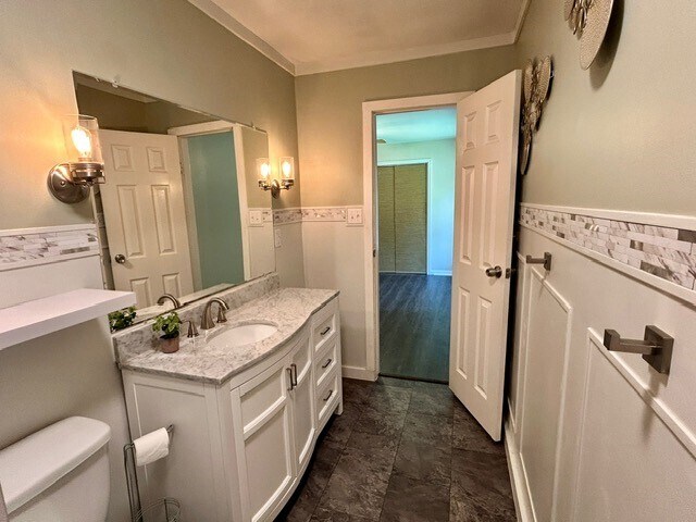 Building Photo - 2135 Lone Rock Dr