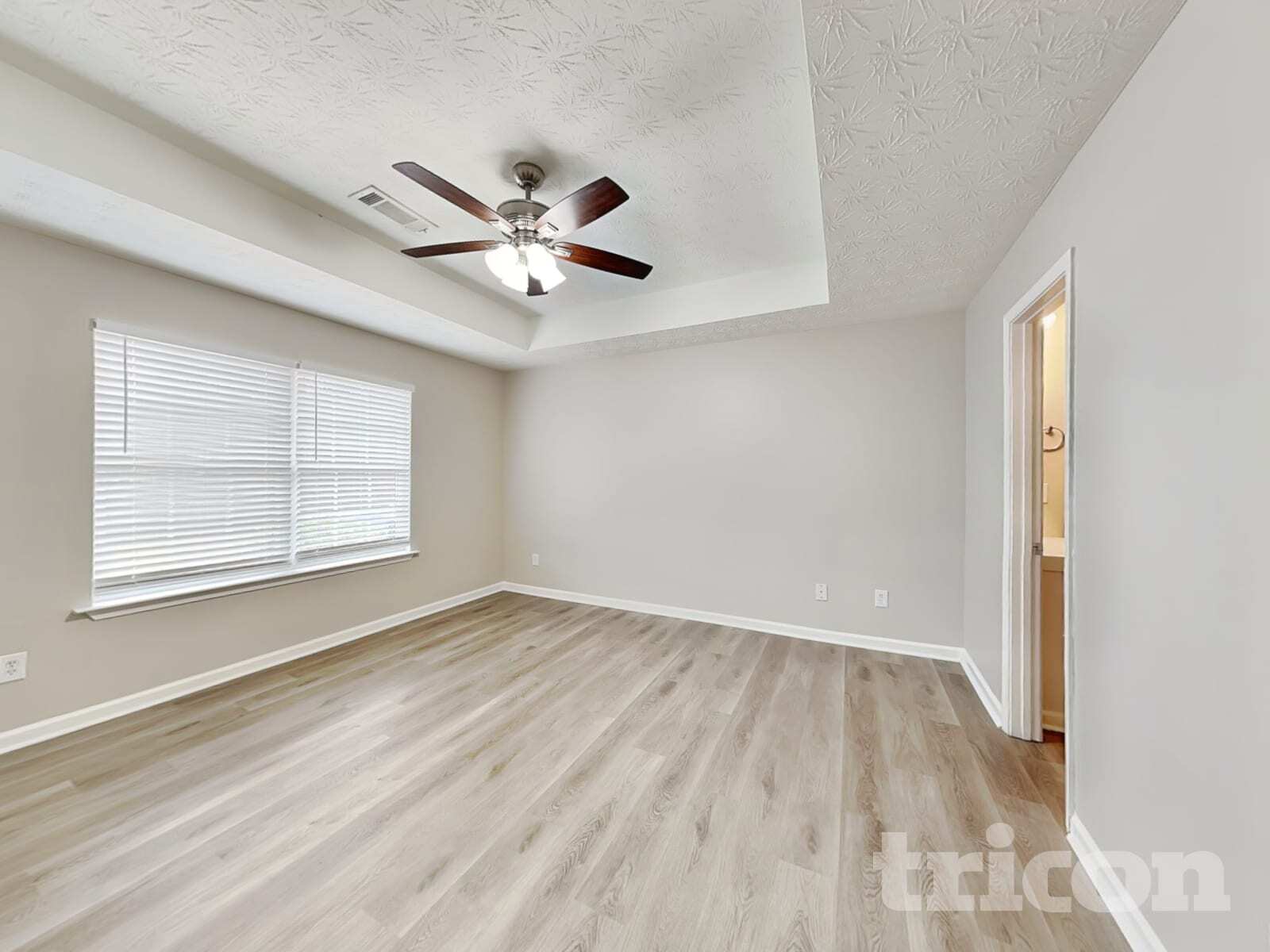 Building Photo - 60 Camden Pl