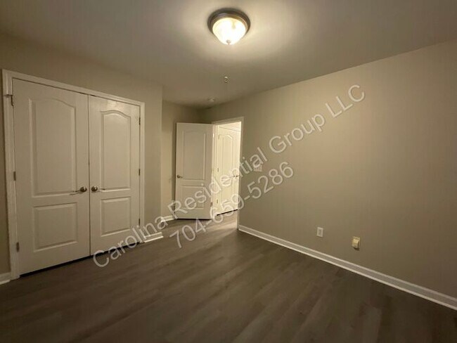 Building Photo - 1606 Termini Dr