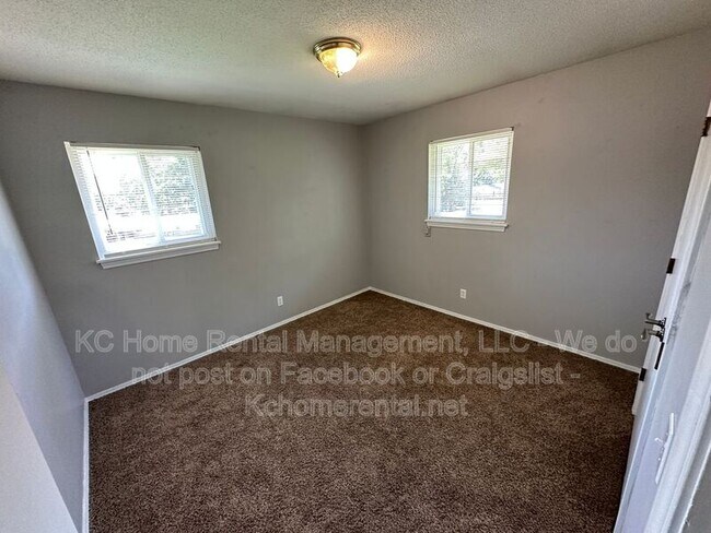 Building Photo - 6500 Ravena Rd