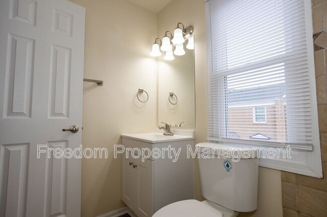 Building Photo - 8343 Irongate Way