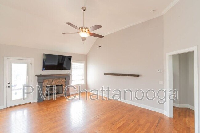 Building Photo - 7173 Brady Dr