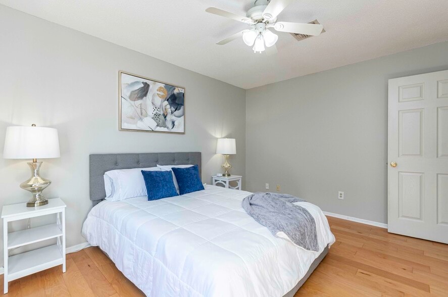Primary Photo - 130 Mimosa Pl