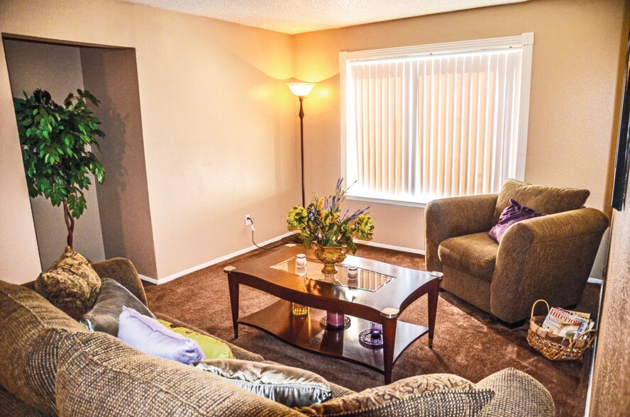 Misty Hollow Apartments 2506 N Forty Cir Arlington TX 76006 Apartment Finder