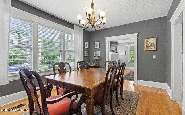 Building Photo - 2623 Forbes St