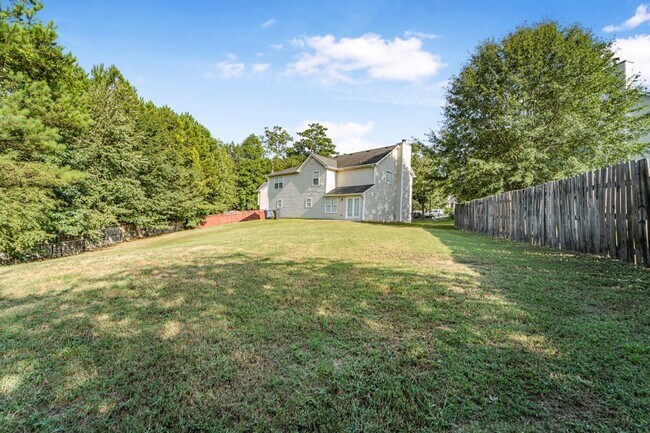 Building Photo - 4BR/2.5BA Open & Bright Lawrenceville Home