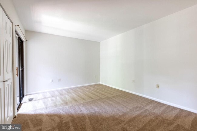 Building Photo - 10564 Cross Fox Ln