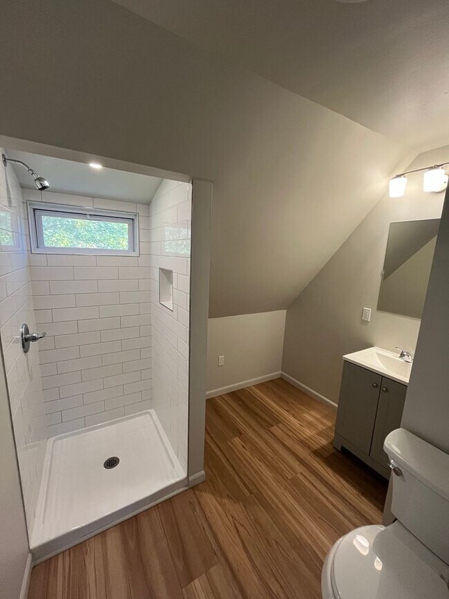 Building Photo - 3700 Brighton Rd