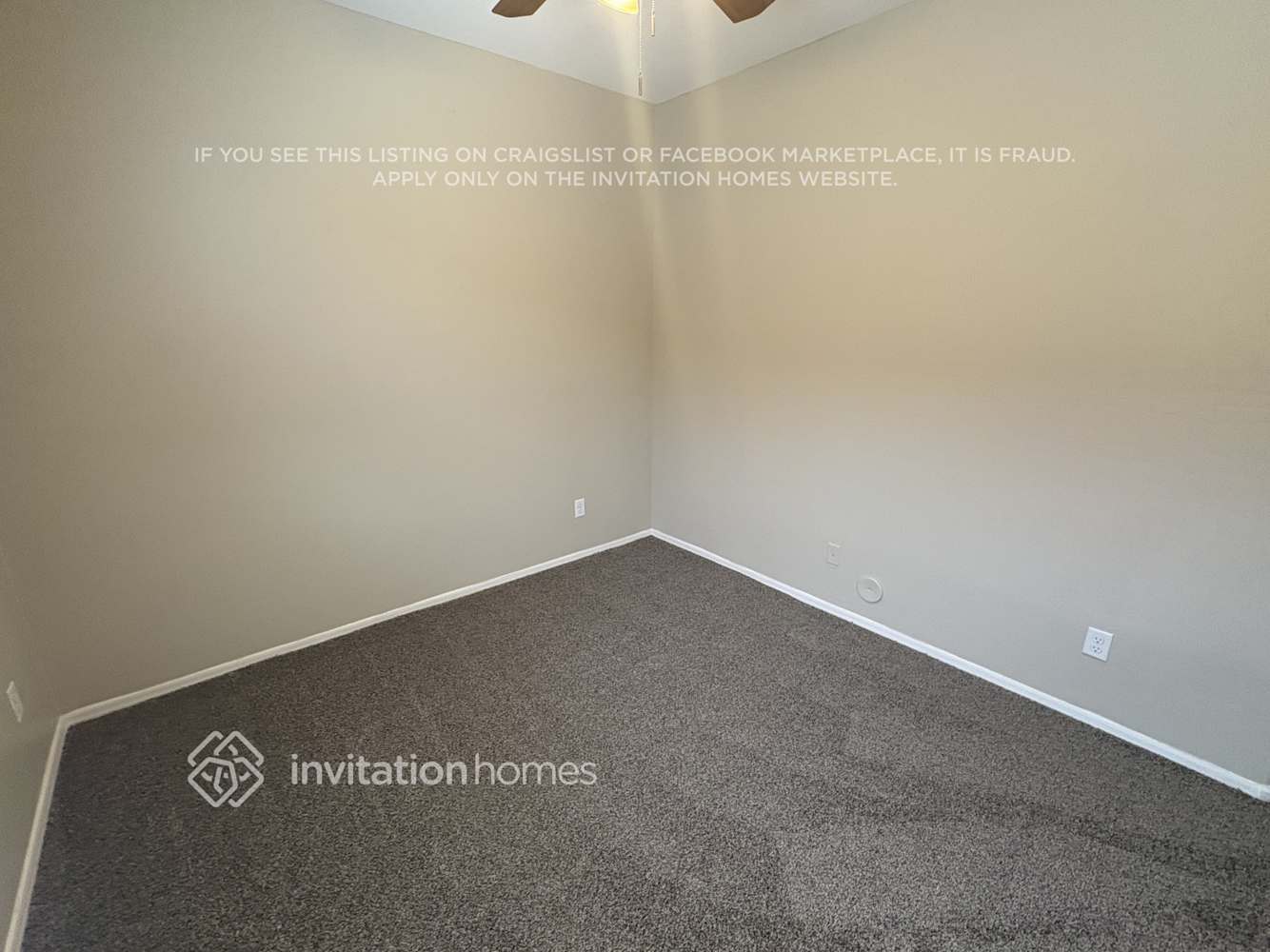 Building Photo - 12552 W Estero Ln