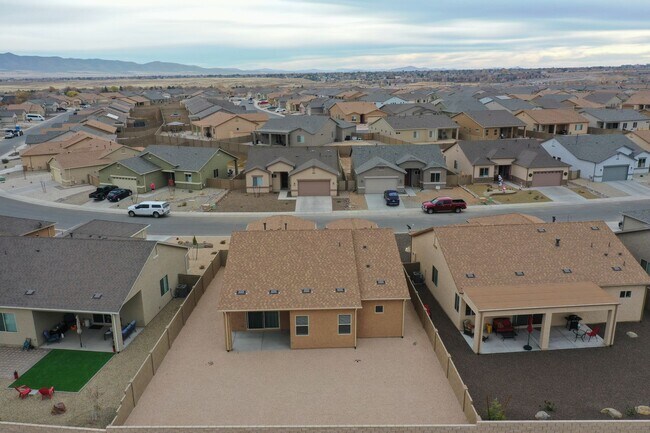 Building Photo - Spacious 3 Bedroom, 2 Bathroom Home in Granville