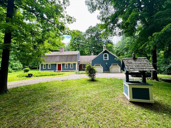 Building Photo - Private single family home for rent in East haddam