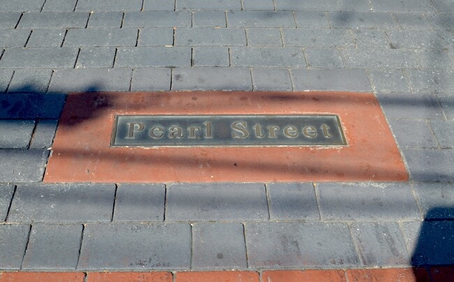 Building Photo - 39A Pearl Street-