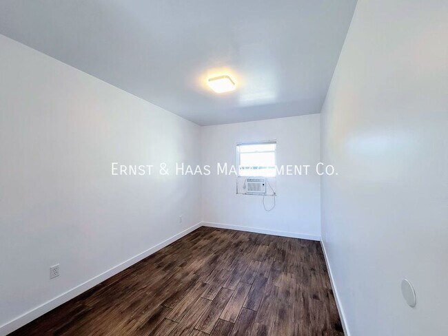 Building Photo - 4514 Linden Ave