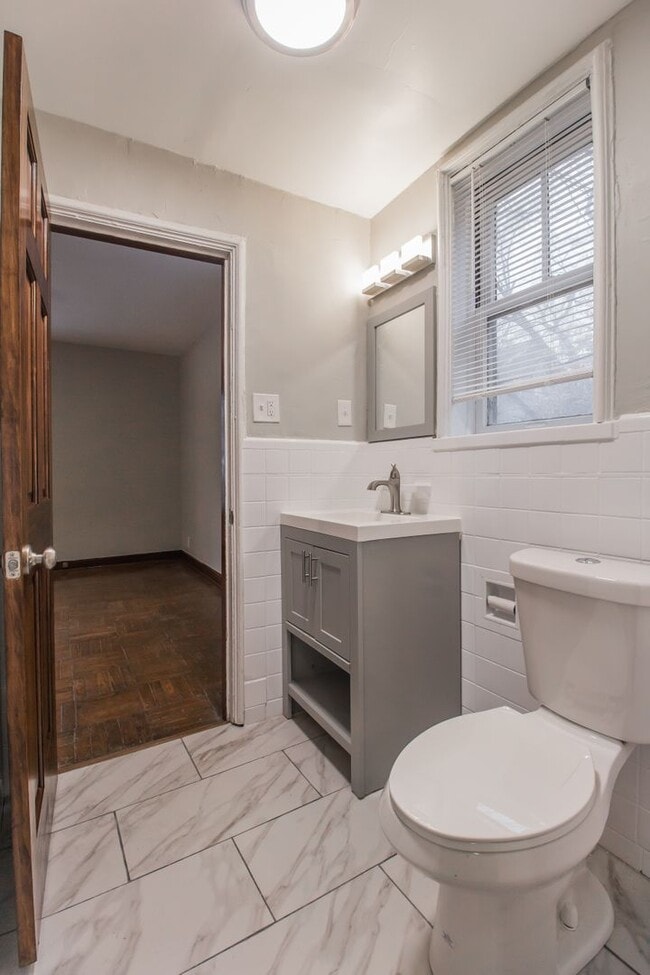 Building Photo - (868) 7354 Tulane