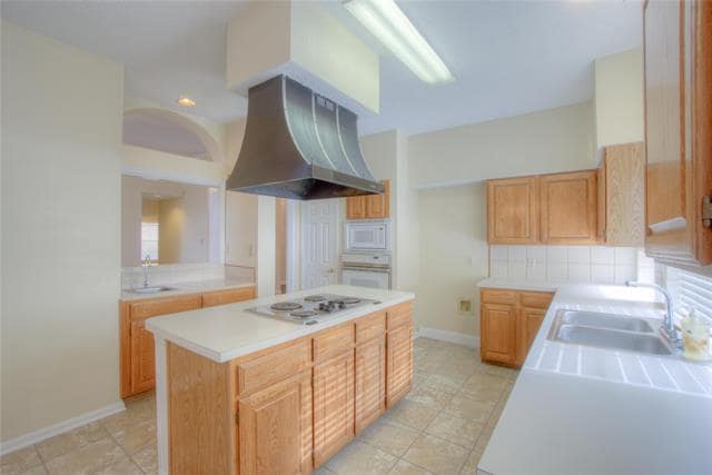 Building Photo - 4221 Crestedge Dr