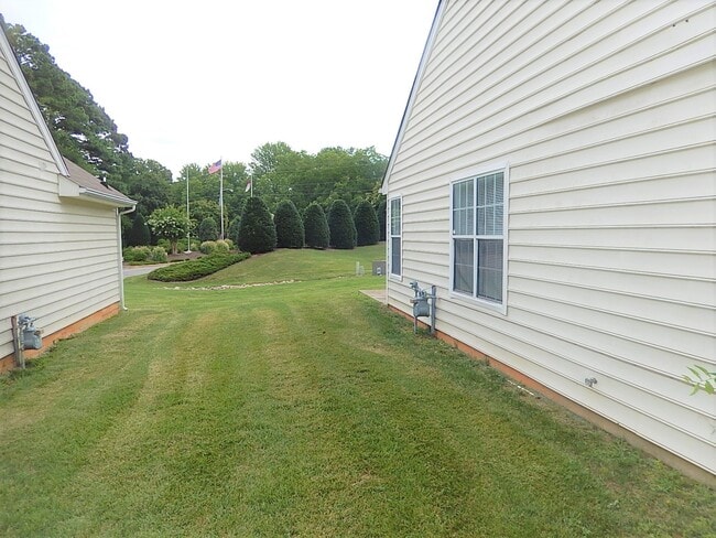 Building Photo - 1454 Cimarron Pkwy