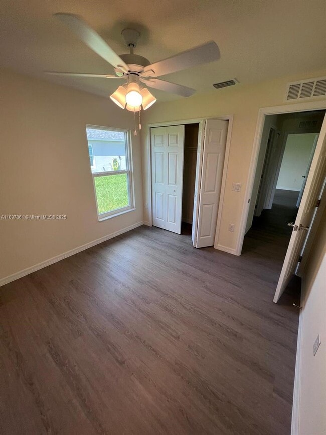 Building Photo - 1150 Norge Ct