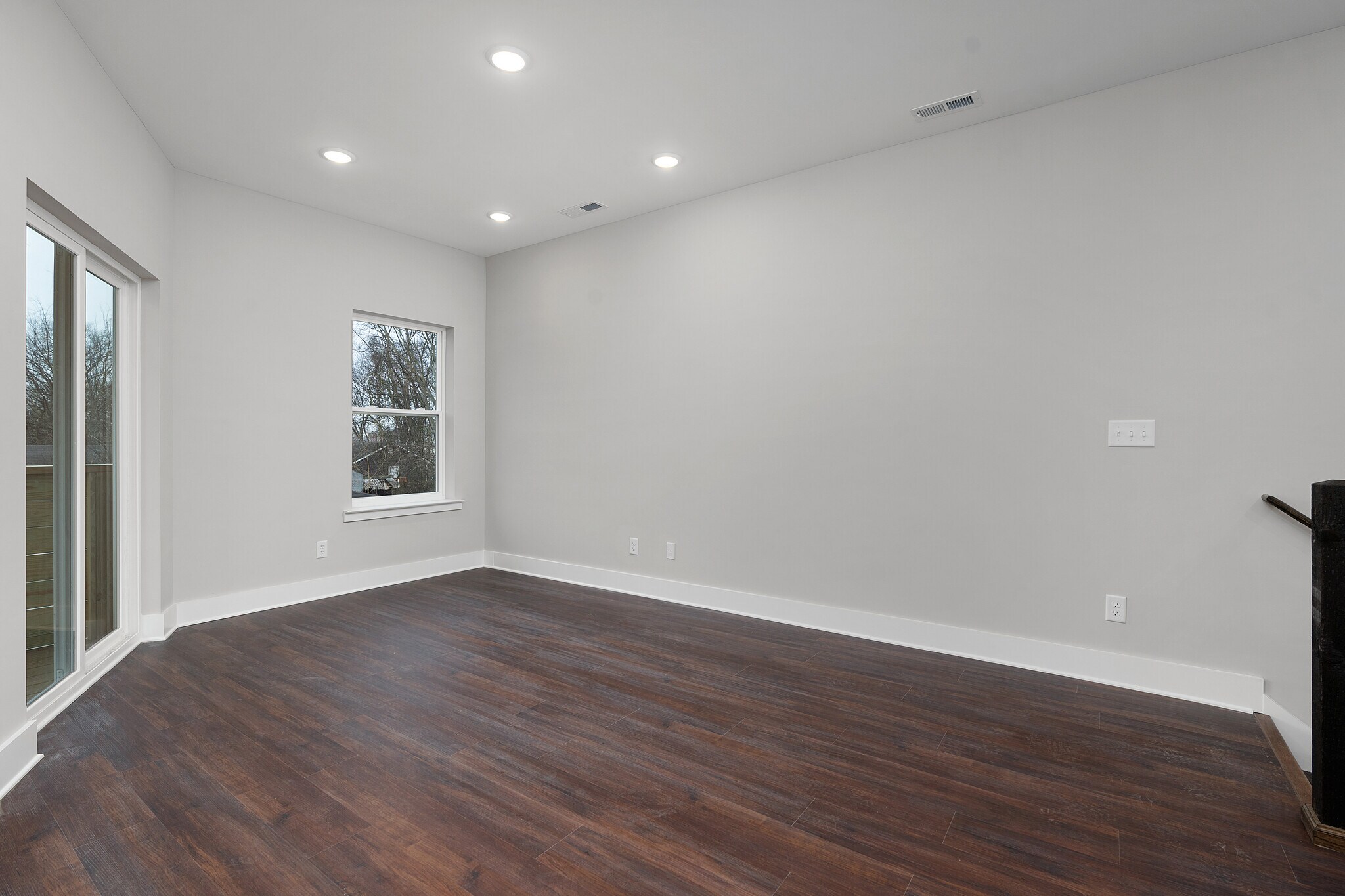 Building Photo - 1615 S Highland Park Ave