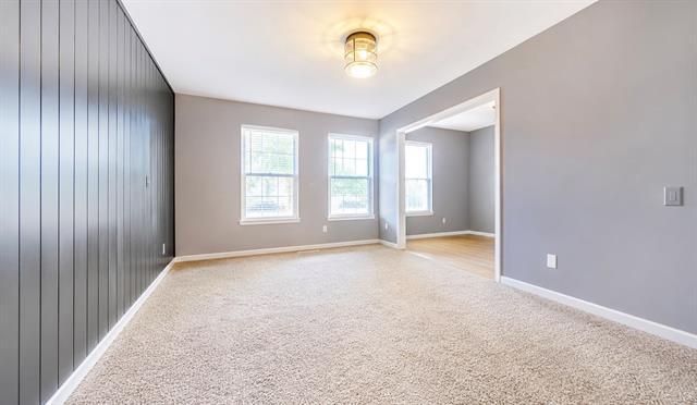 Building Photo - 6321 Walraven Cir