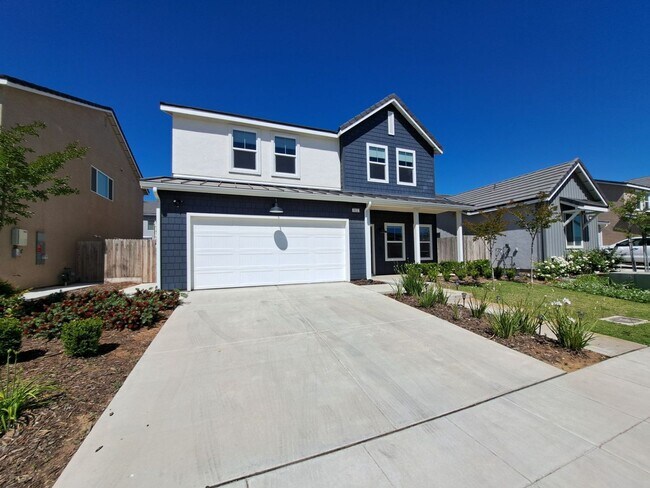 Building Photo - 911 Blue Oak Lane W
