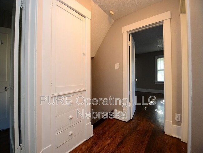 Building Photo - 342 N 36th Ave