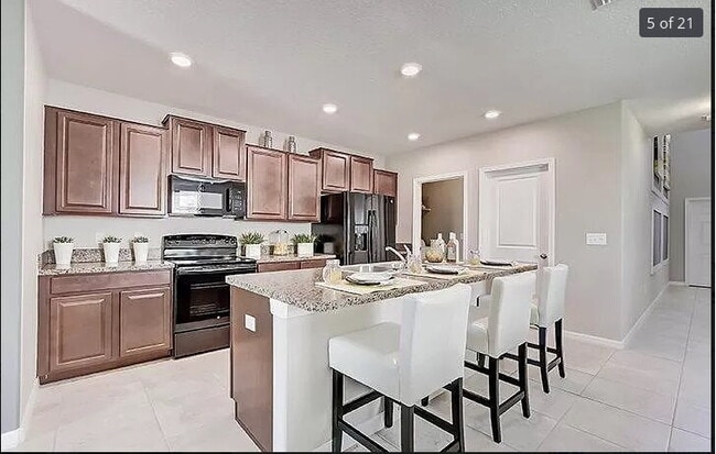 Building Photo - 7409 Rosy Periwinkle Ct